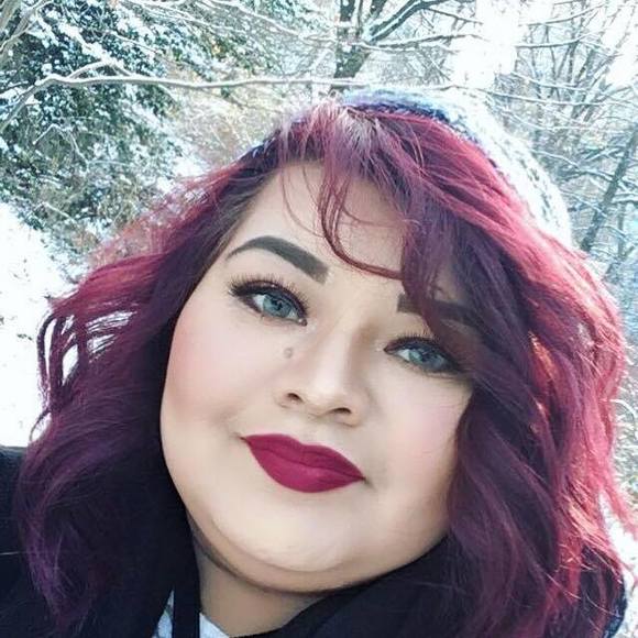 Meet the Posher Other - Meet your Posher, Veronica
